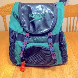 Speedo teamster Large Green Swim
Backpack/Book Bag Tribal Straps 35L